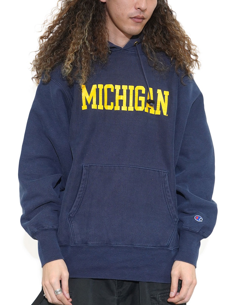90's 刺繍タグ チャンピオンRWパーカ ''MICHIGAN'' 表記(XL) USA製