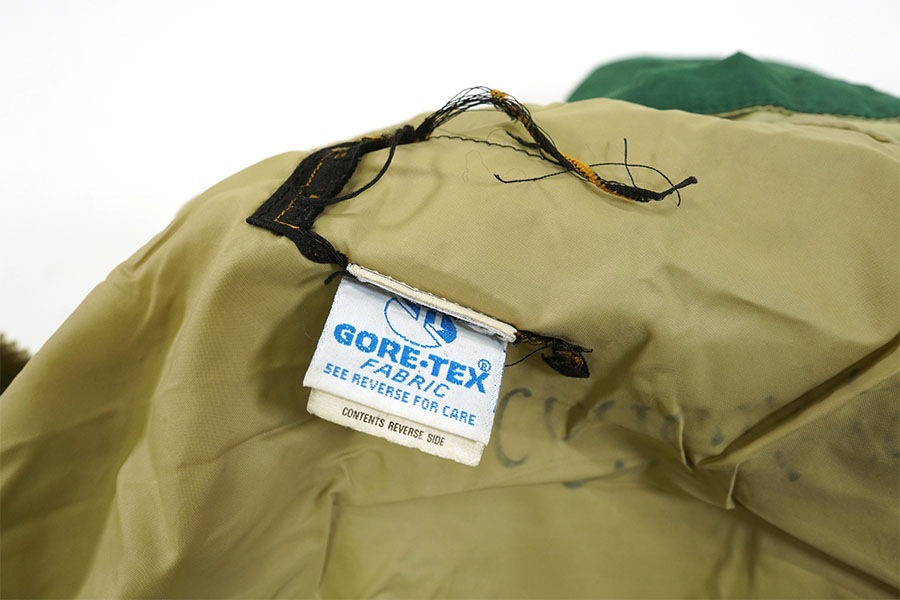 80's 黒タグ エディバウアー ゴアテックスパーカ 表記(L) グリーン