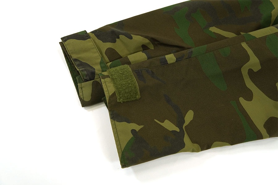 88's ECWCS GORE-TEXパーカ カモ ALPHA INDUSTRIES製 表記(SMALL