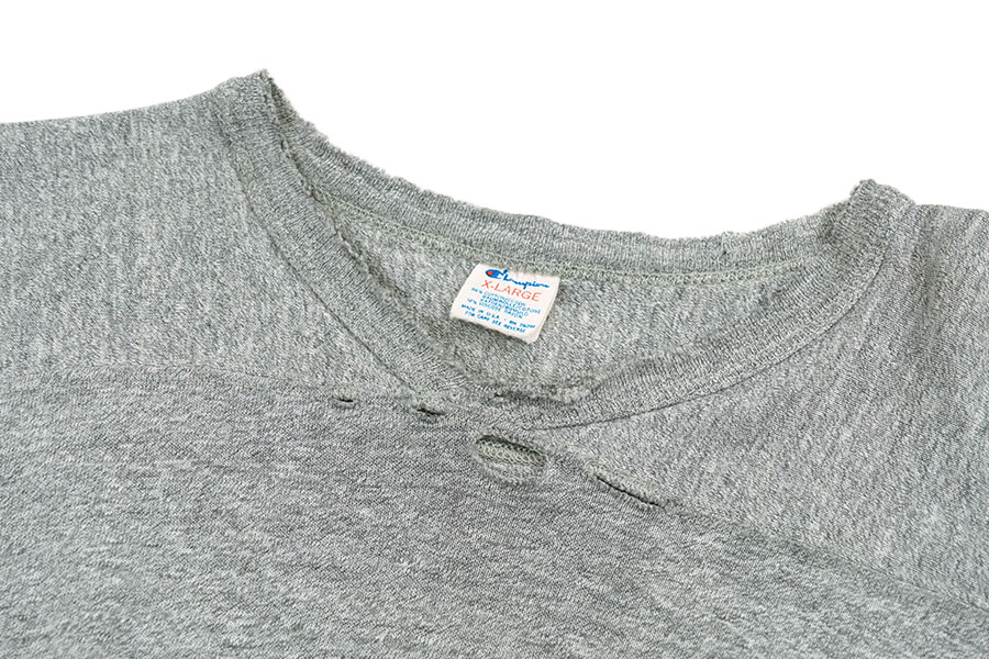 80's トリコタグ チャンピオン 袖プリント フットボールTシャツ 表記
