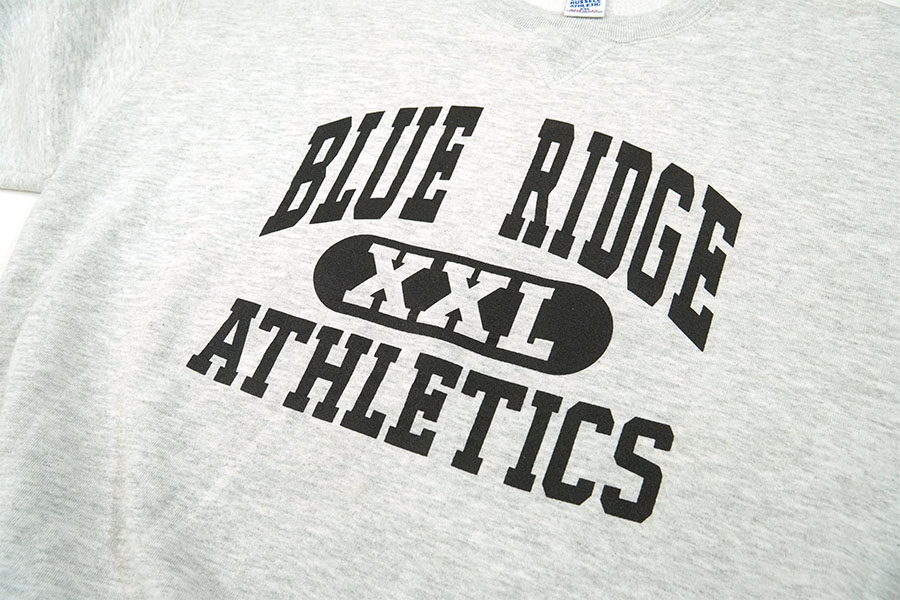 90's RUSSELL ATHLETIC ''BLUE RIDGE ATHLETICS'' 3段プリント 前V