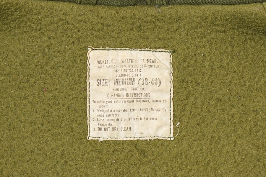 80's U.S.NAVY A-2 デッキジャケット 表記(MEDIUM)