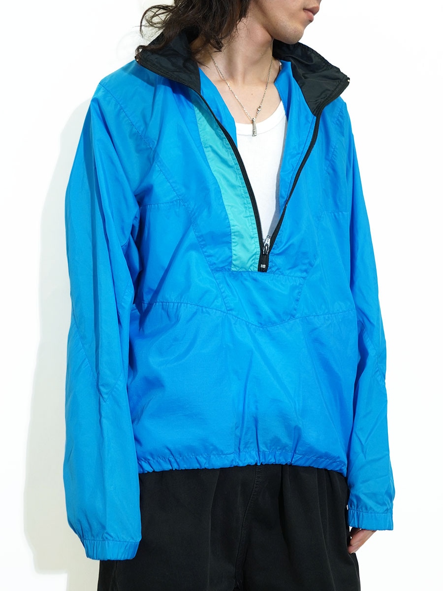 90's NIKE ハーフジップ ナイロンジャケット ライトブルー 表記