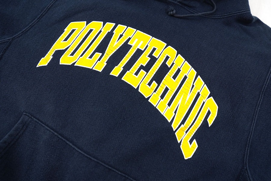 90's 刺繍タグ チャンピオンRWパーカ ''POLYTECHNIC'' ネイビー