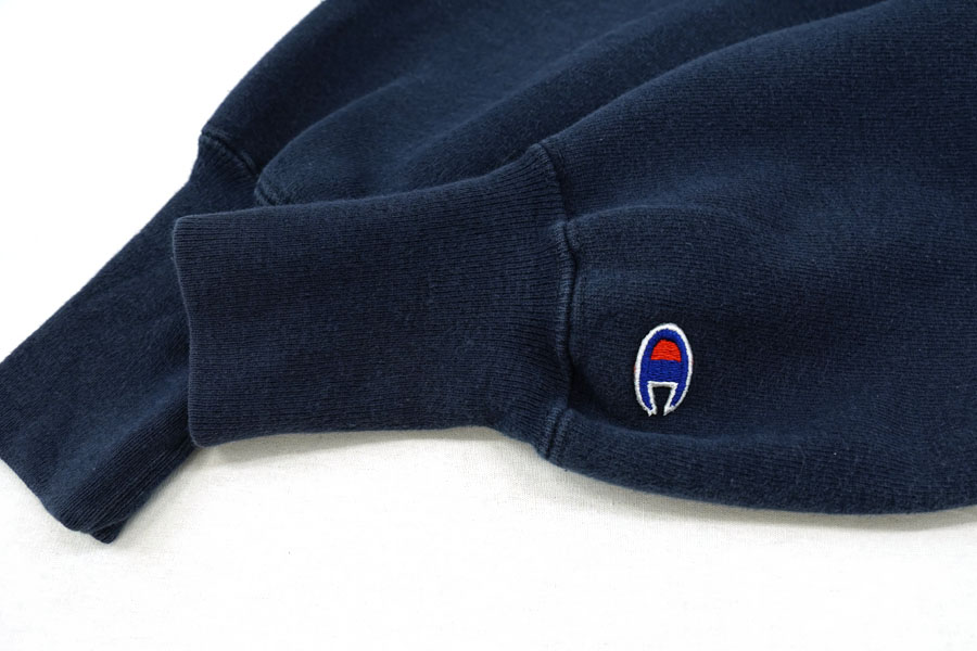 90's 刺繍タグ チャンピオンRWパーカ ''POLYTECHNIC'' ネイビー