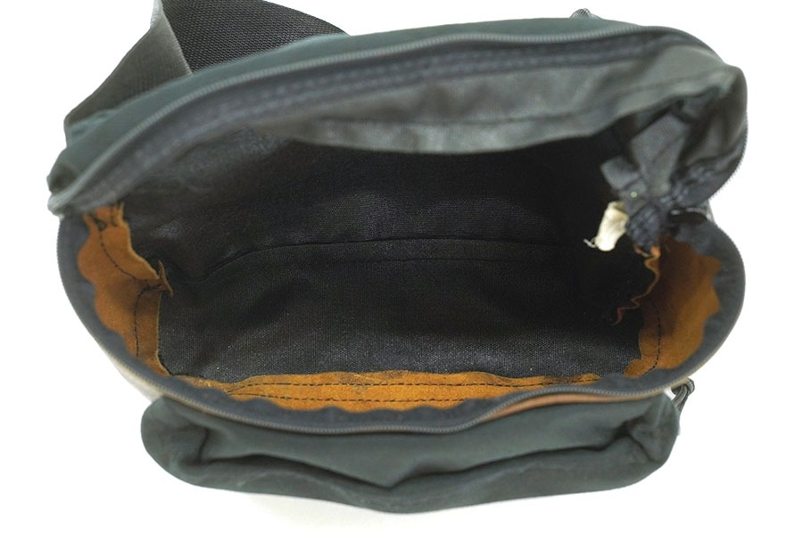 80's～ EASTPAK レザー切り替え ウエストポーチ ブラック USA製