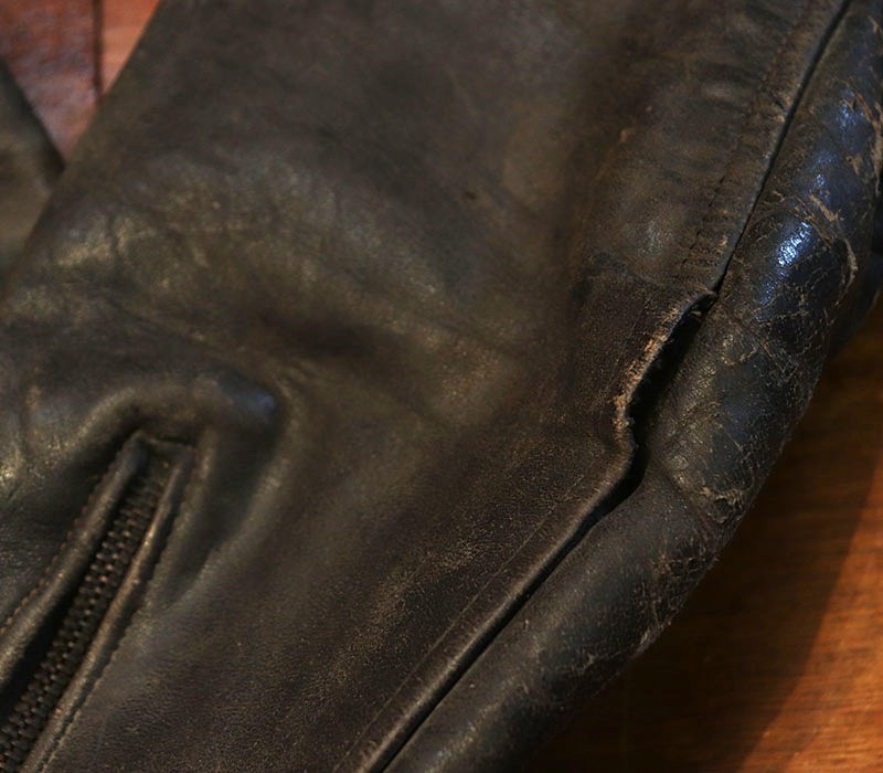 1940s LEATHER JACKET , SOUVENIR PAINT , Size 38