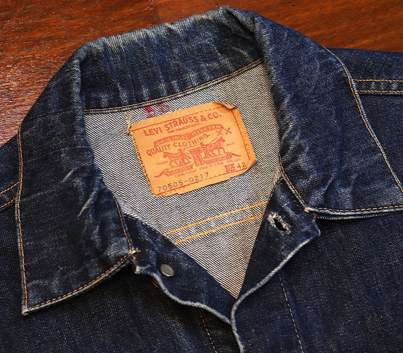 【濃いめ・ケアタグ】Levi's 70505 e サイズ42 濃いめ・ケアタグ】Levi's 70505 e サイズ42 - メルカリ