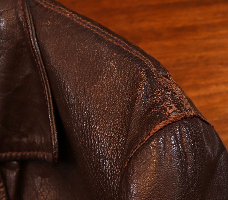 1940s LEATHER JACKET , BALL CHAIN x2 , Size 42