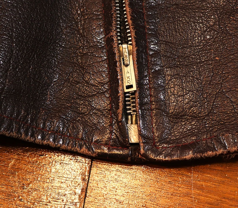 1940s LEATHER JACKET , BALL CHAIN x2 , Size 42