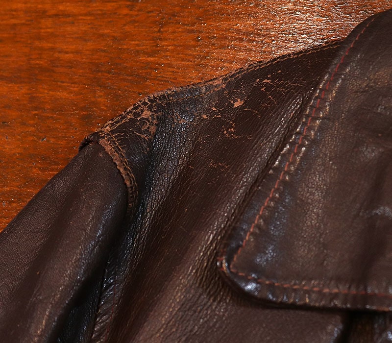 1940s LEATHER JACKET , BALL CHAIN x2 , Size 42