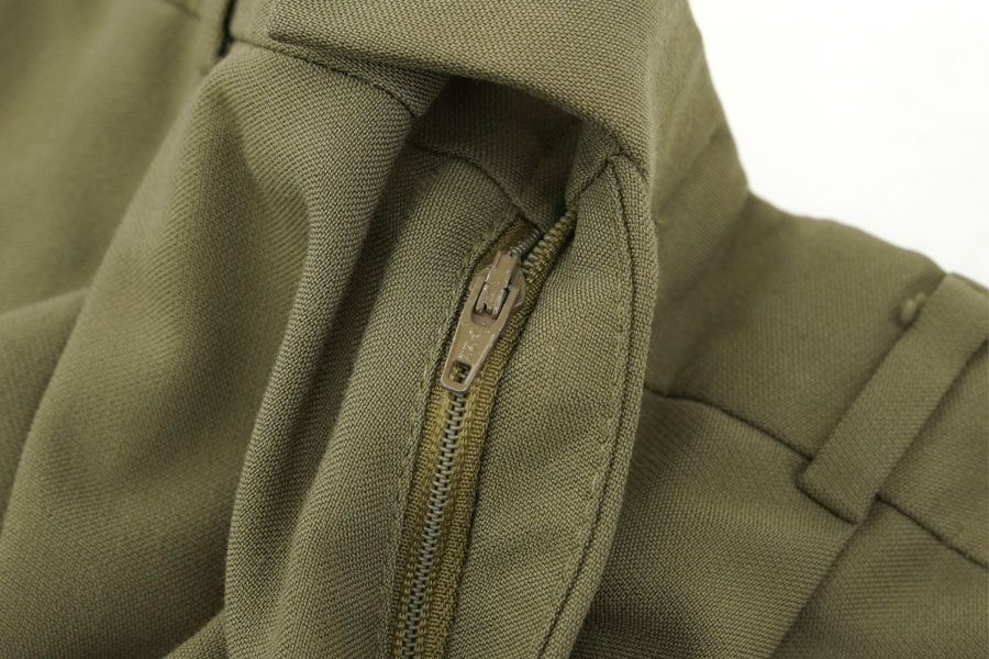 slates basicsダークオリーブ 2タックスラックス ダブルw32相当 00's slates CLASSIC FIT 2タックスラックス 表記(34x30