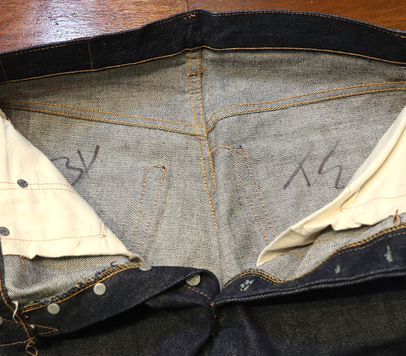 1960s LEVIS 501E WAIST SINGLE , NO WASH , Size W31 L30