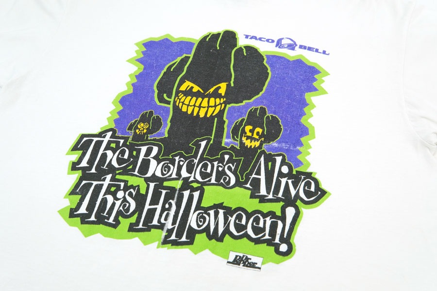 90'S ONEITA ''TACO BELL/THE BORDER'S ALIVE THIS HALLOWEEN!'' T SHIRT (SIZE.X LARGE)