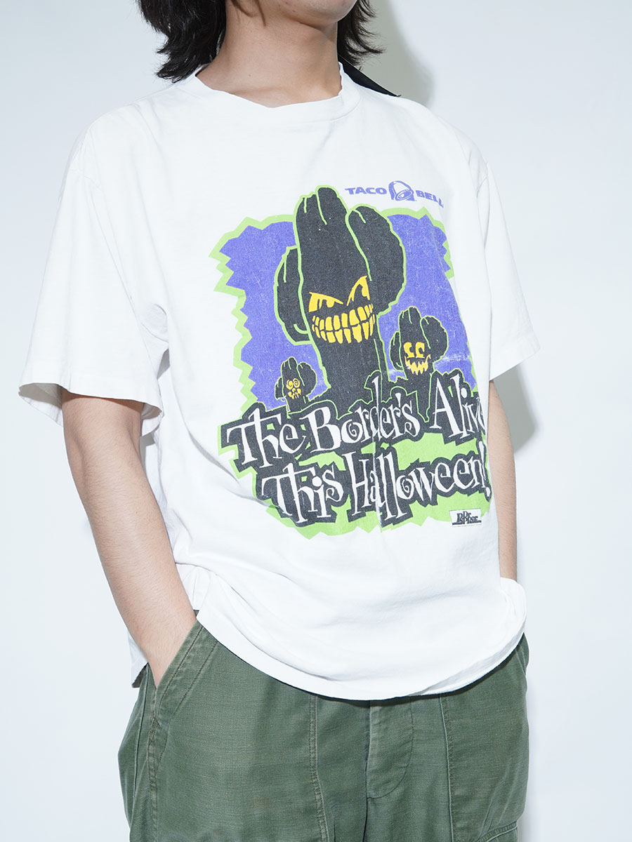 90'S ONEITA ''TACO BELL/THE BORDER'S ALIVE THIS HALLOWEEN!'' T SHIRT (SIZE.X LARGE)