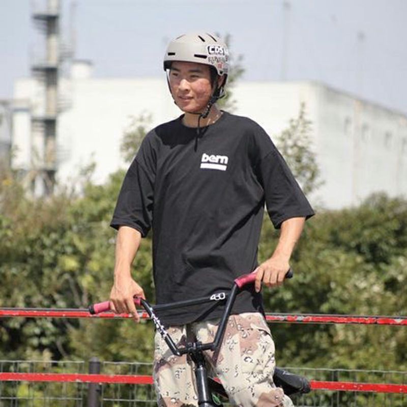 BERN OVERSIZE LOGO TEE