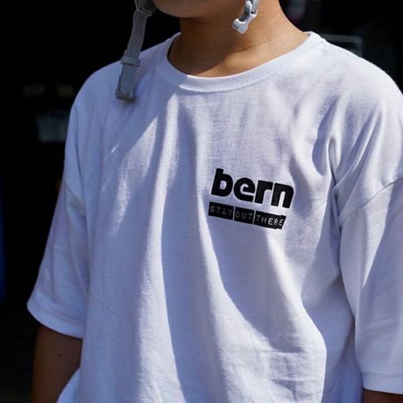 BERN OVERSIZE LOGO TEE