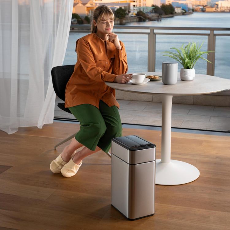 EKO(������������) �ե���ȥ�ץ� ���󥵡��ӥ�18L�å���Ȣ 2��Ÿ��(�֥�å�/����С�) ���󥵡������� ���ƥ�쥹 ���� �ߥ� EK9577-18L