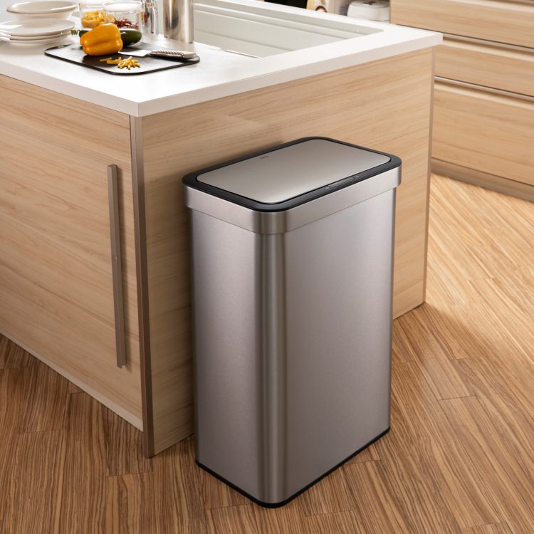 EKO(������������) �����Υ��� ���󥵡��ӥ�50L�å���Ȣ 2��Ÿ��(�֥�å�/����С�) ���󥵡������� ���ƥ�쥹 ������ EK9578-50L