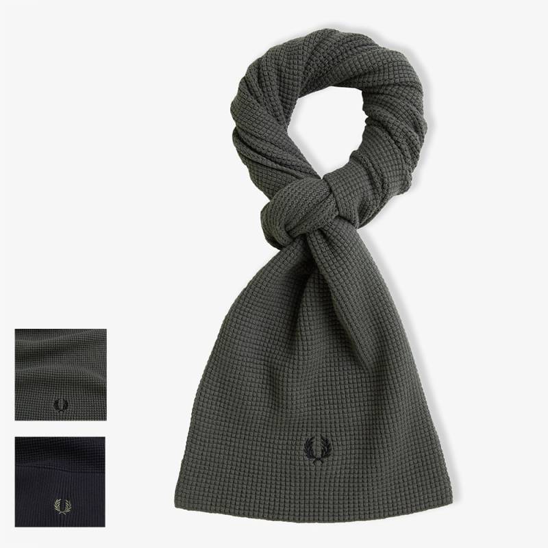 マフラー ユニセックス フレッドペリー ワッフル編み  C8150 WAFFLE KNIT SCARF【国内正規品】 FRED PERRY