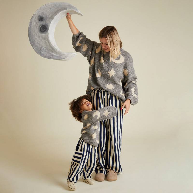 ニット セーター レディース クロードアンドカンパニー Cozmo Midnight Moon Star Sweater Adult【国内正規品】Claude & Co