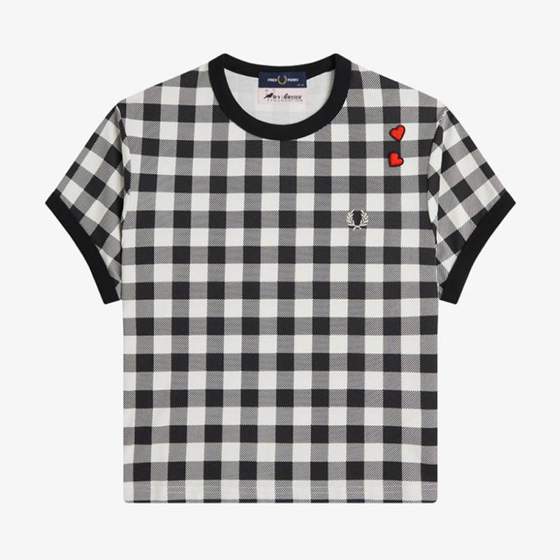 フレッドペリー  Tシャツ レディース エイミーワインハウス  半袖 FRED PERRY Amy Winehouse Printed T-Shirt【国内正規品】SG2133