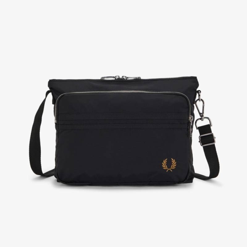 フレッドペリー ショルダーバッグ ユニセックス ボディバッグ FRED PERRY BRENTHAM CROSSBODY BAG 【国内正規品】L2178