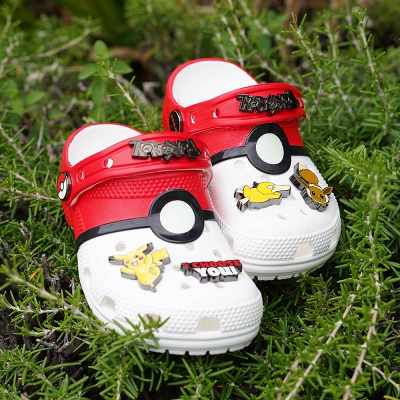 【8/28 発売開始】クラシッククロッグ ポケボール ポケットモンスター モンスターボール トドラー ベビー キッズ サボ CROCS  Classic Clog Poke Ball  Kids【国内正規品】 12-17.5cm