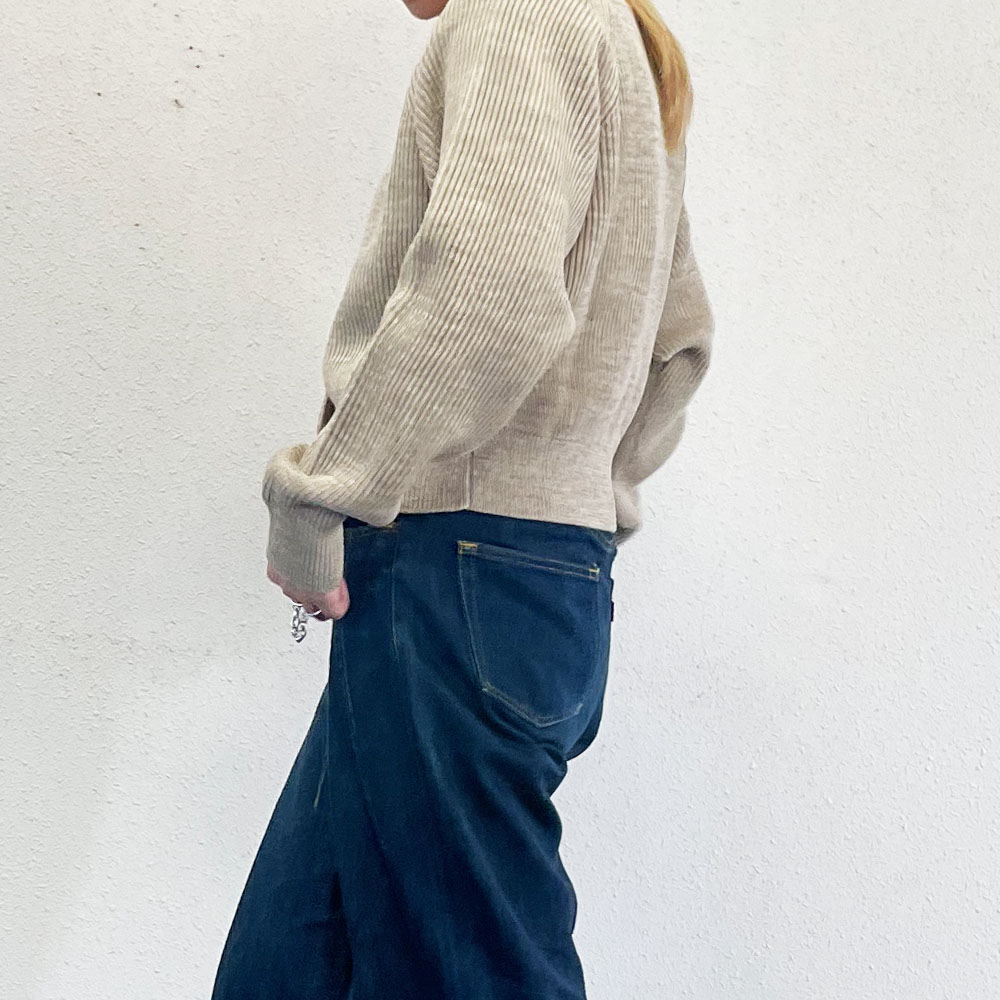 ヴァクトーヴォヤージュ vaqutaux Voyage カシミア半袖カーディガン vaqutauxvoyageヴァクトーボヤージュカシミヤ半袖カーディガンミルク