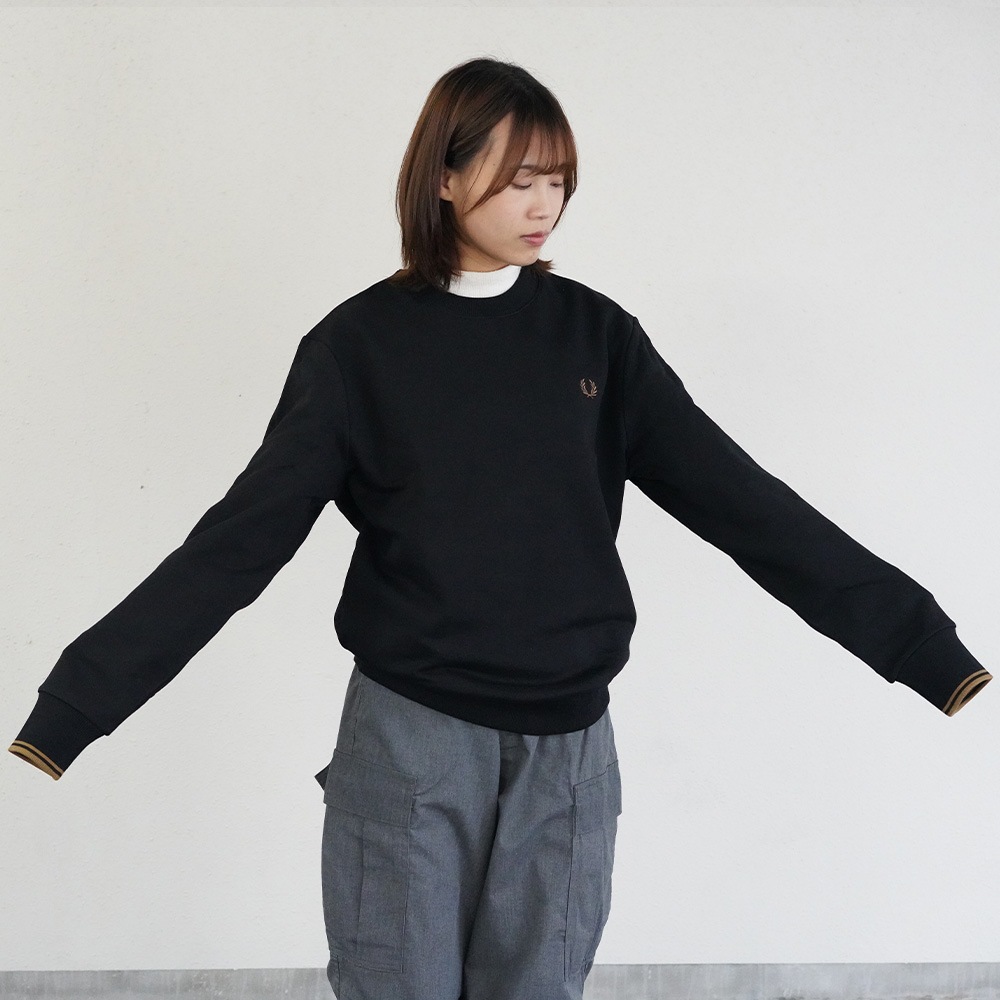 FRED PERRY トレーナー スウェット ブラック L 【公式通販】