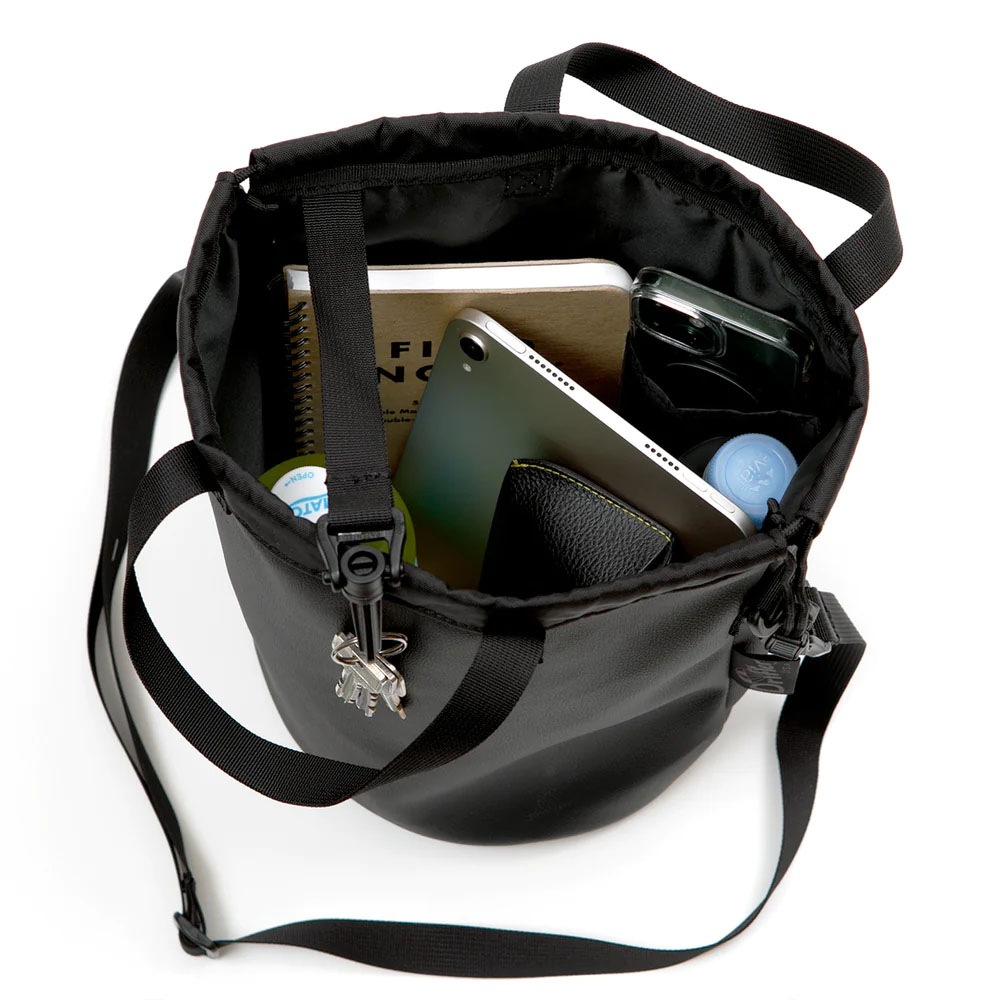 ポーチ ドリフター   Drifter ESSENTIAL POUCH エセンシャルポーチ フェイクレザー 合皮