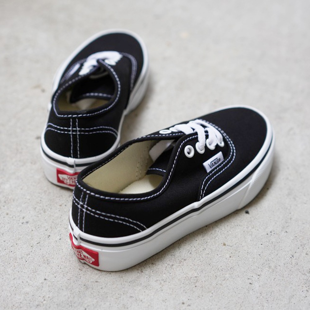 その他 OLD VANS KIDS AUTHENTIC VANS KIDS AUTHENTIC BLACK ヴァンズ オーセンティック スニーカー