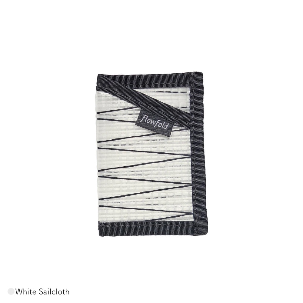 カードホルダー ウォレット ミニ財布 フローフォールド Recycled Sailcloth Minimalist Card Holder Wallet Flowfold 【国内正規品】