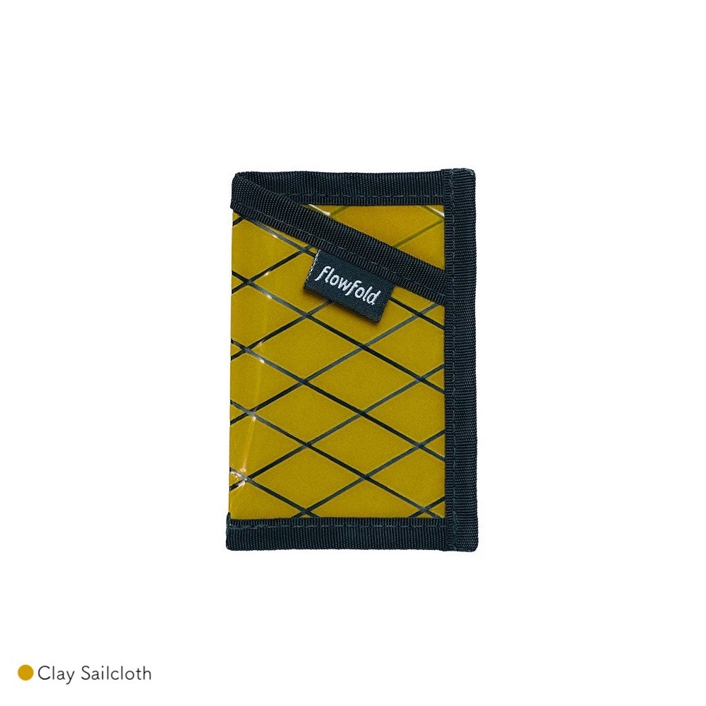 カードホルダー ウォレット ミニ財布 フローフォールド Recycled Sailcloth Minimalist Card Holder Wallet Flowfold 【国内正規品】