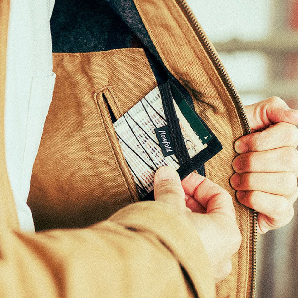 カードホルダー ウォレット ミニ財布 フローフォールド Recycled Sailcloth Minimalist Card Holder Wallet Flowfold 【国内正規品】