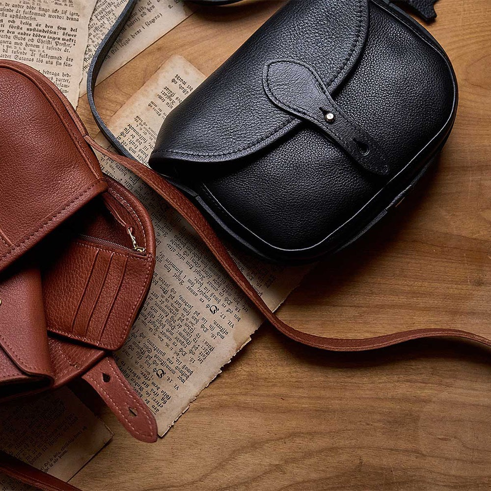 カートリッジバッグ ショルダーバッグ   ベオーマレザーカンパニー ナチュールレザー BEORMA LEATHER COMPANY  Small Cartridge Bag NATUR LEATHER L0066