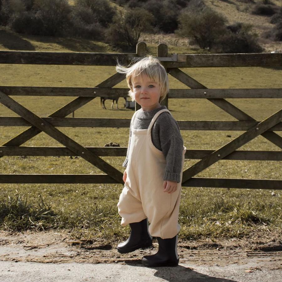 サロペット キッズ  ベビー オーガニックズー Organic Zoo Pebble Warm Sand Oversized Dungarees【国内正規品】 PDKOZ 13WSDOZ23