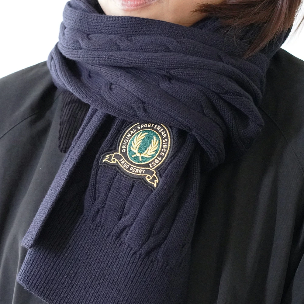 マフラー ユニセックス フレッドペリー TENNIS BADGE CABLE SCARF