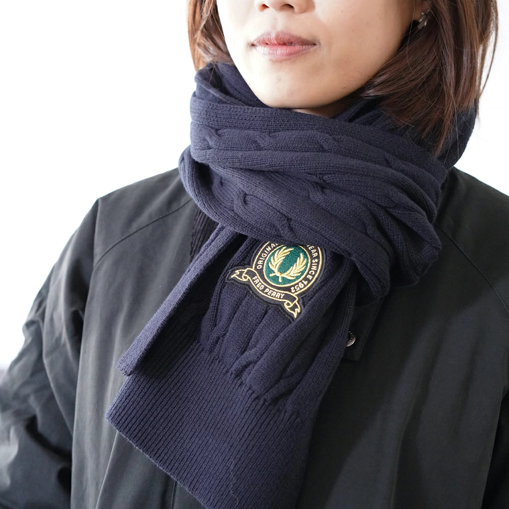 マフラー ユニセックス フレッドペリー TENNIS BADGE CABLE SCARF