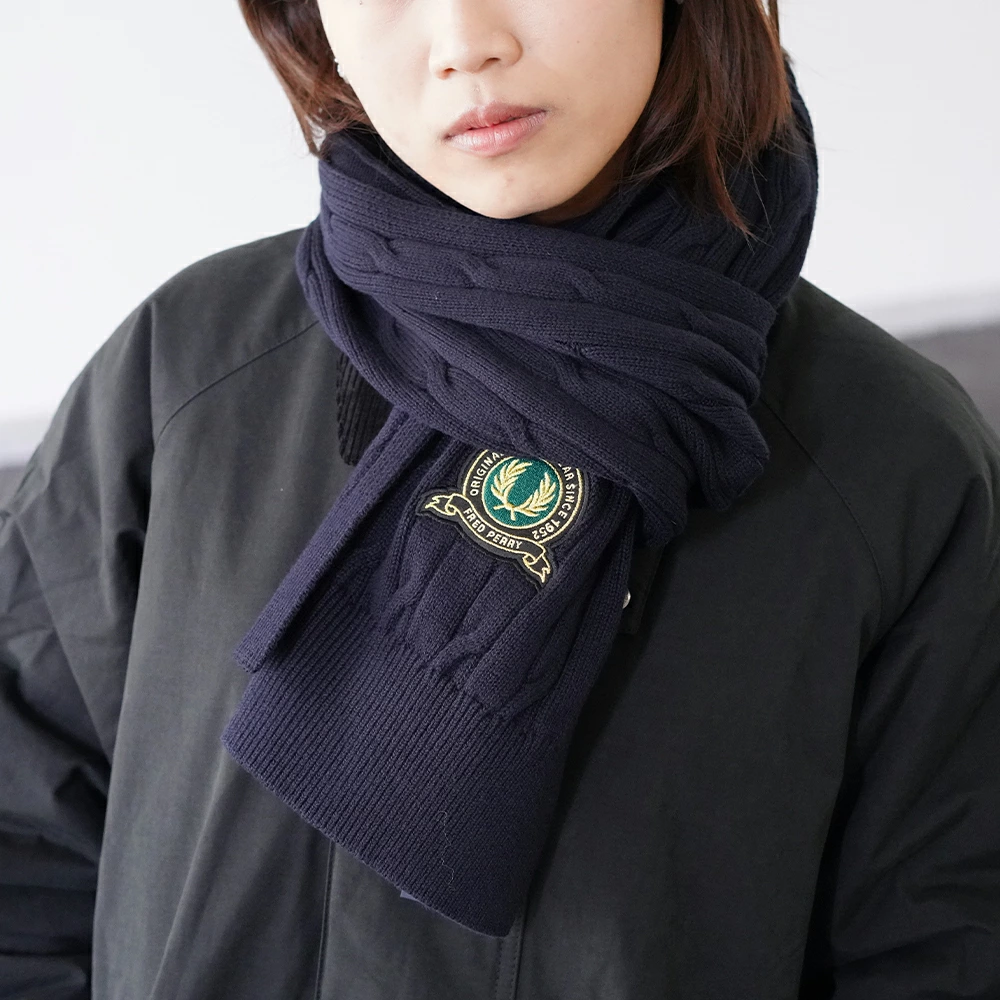 マフラー ユニセックス フレッドペリー TENNIS BADGE CABLE SCARF
