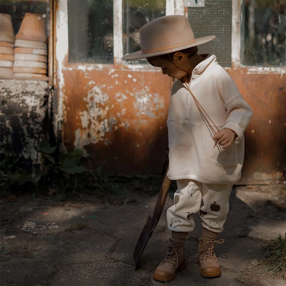 パンツ ズボン    ベビー オーガニックズー  Organic Zoo Cinnamon Apple / Basil Apple Orchard Sweatpants 11CAOP 11BAOP