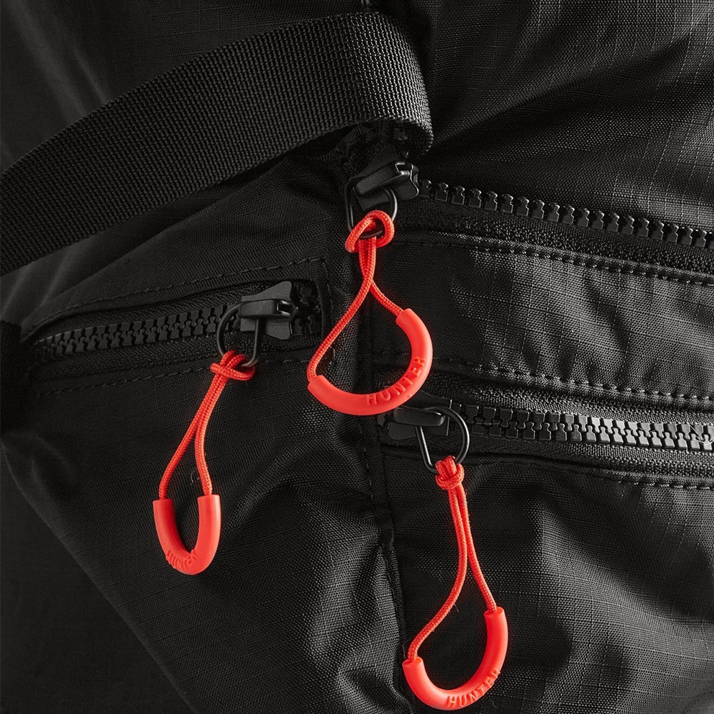 リュック ユニセックス トラベル リップストップ リサイクル ナイロン 2WAY バックパック ハンター HUNTER  【国内正規品】UBB1519NRS