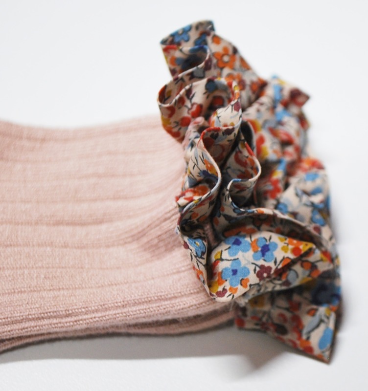 collegien(コレジアン) Charlotte リバティ レーストリムショートソックス 12cm-21cm