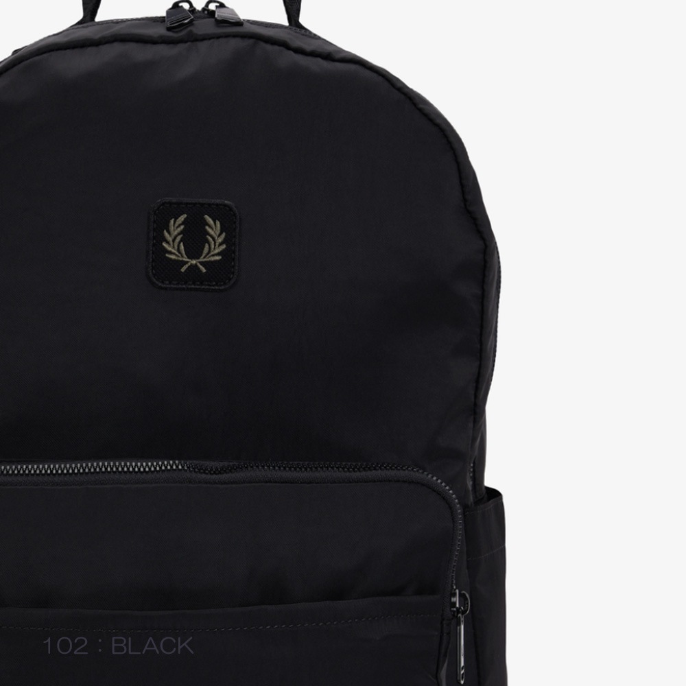 フレッドペリー  リュックサック ユニセックス バックパック FRED PERRY CRINKLE NYLON BACKPACK 【国内正規品】 L3339