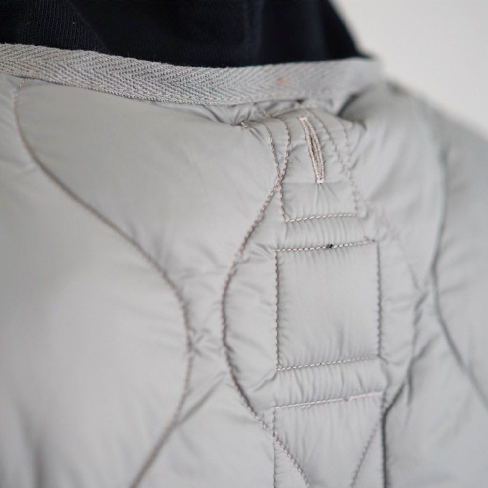 ダウンベスト ユニセックス インナーベスト DOWN VEST ミリタリー VネックWジップ ソフトシェル タイオン 体温 TAION-001ALSZML-1