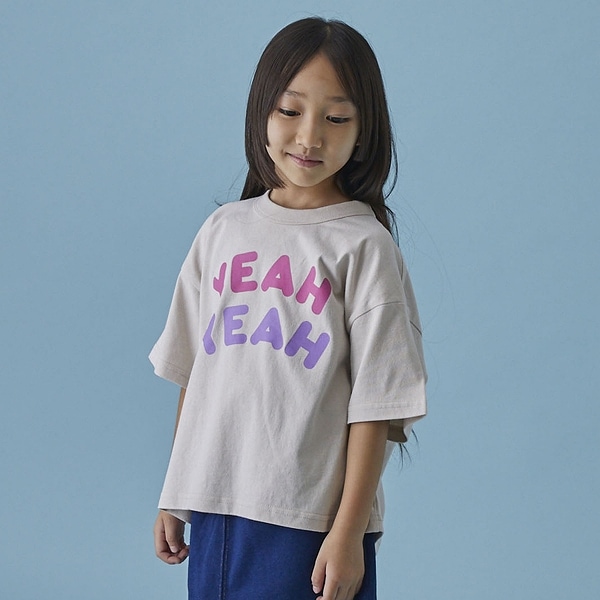 【25SS】YEAH Tシャツ / サンド