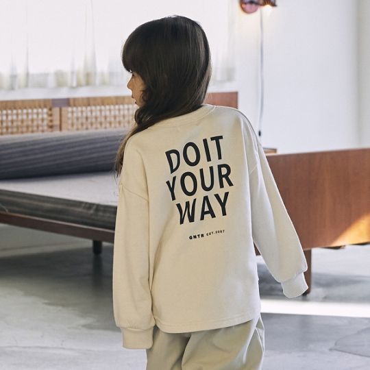 【25FW】YOURSトレーナー / アイボリー