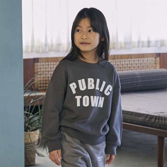 【25FW】PUBLIC トレーナー / アイボリー