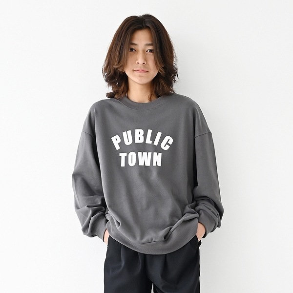 【25FW】PUBLIC トレーナー / アッシュグレー
