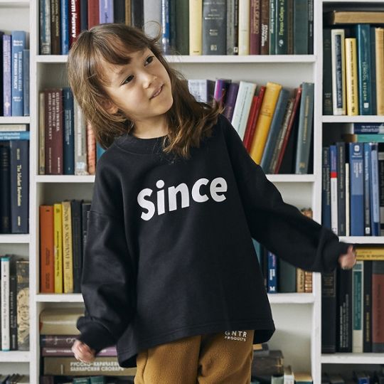 【25FW】Since トレーナー / チャコールグレー